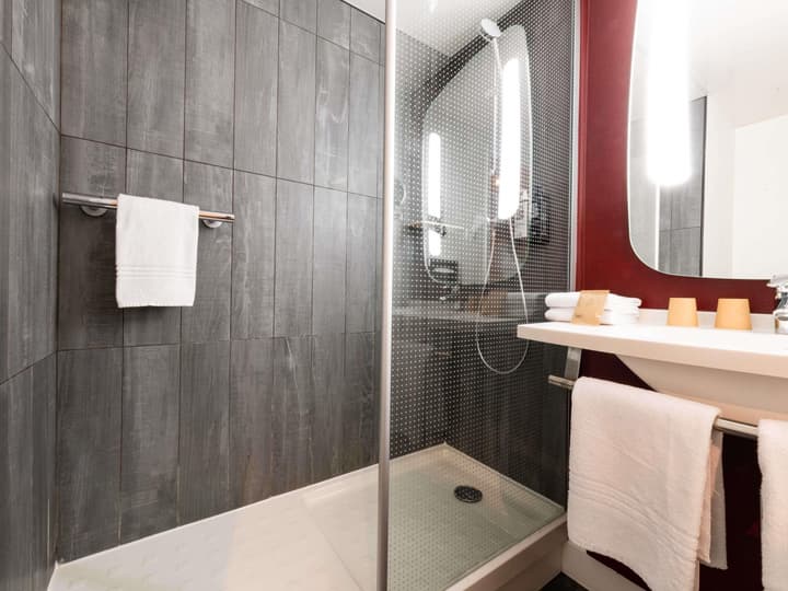 ibis Paris Gare de Lyon Ledru Rollin 12ème
