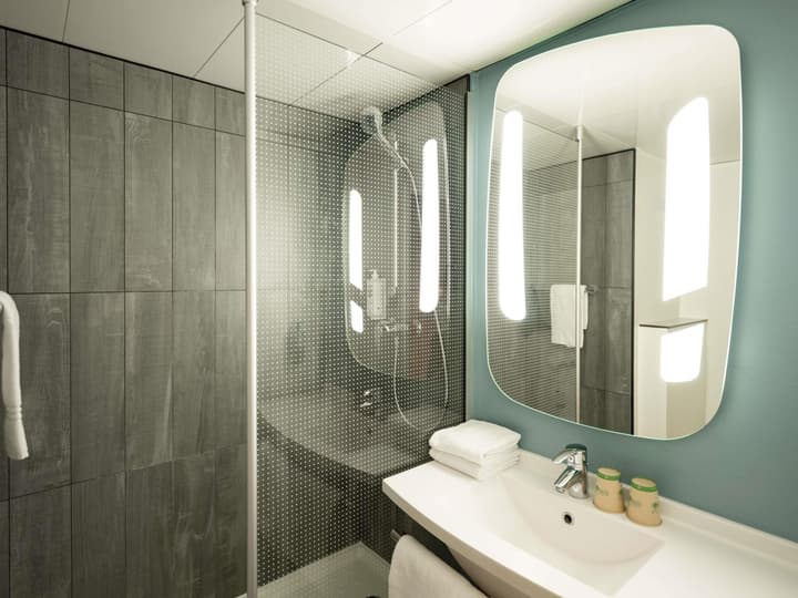 ibis Paris Gare de Lyon Ledru Rollin 12ème