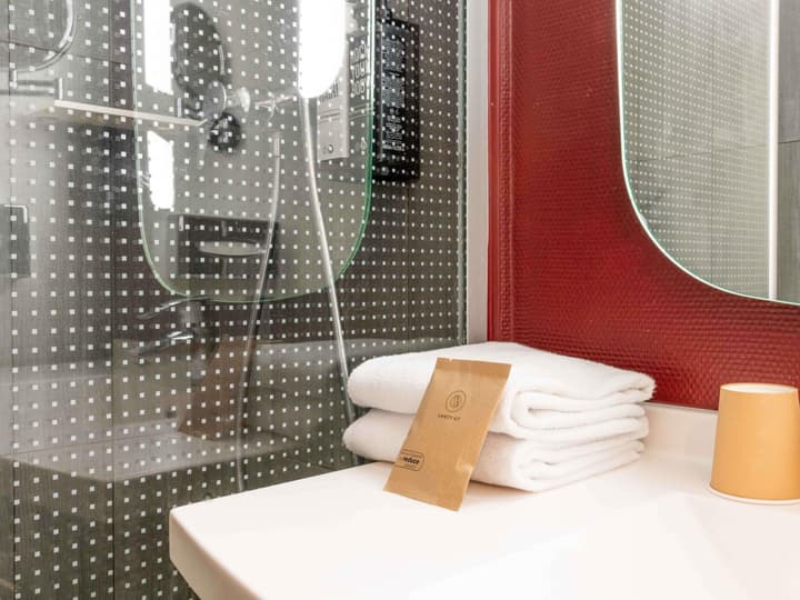 ibis Paris Gare de Lyon Ledru Rollin 12ème