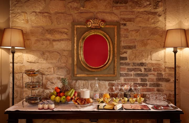 Hôtel Relais Saint Jacques Paris