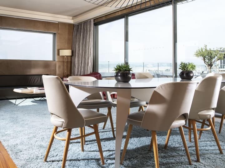 New Hotel