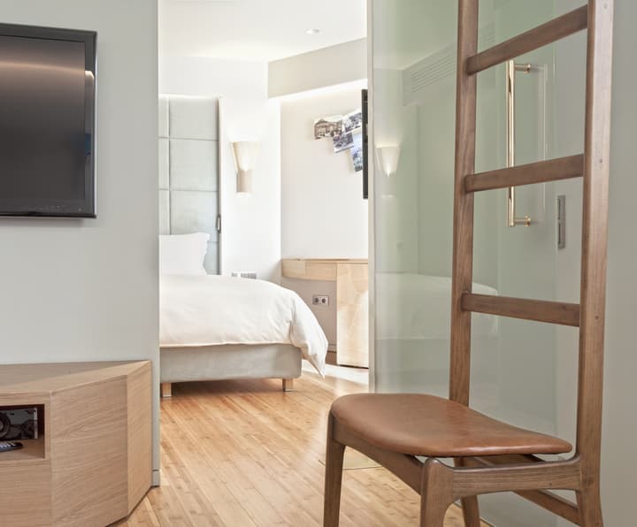 New Hotel