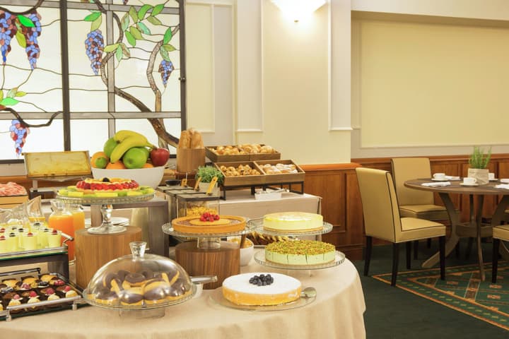 Starhotels Business Palace