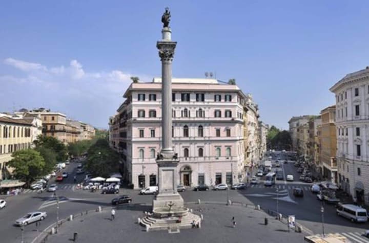 Mecenate Palace