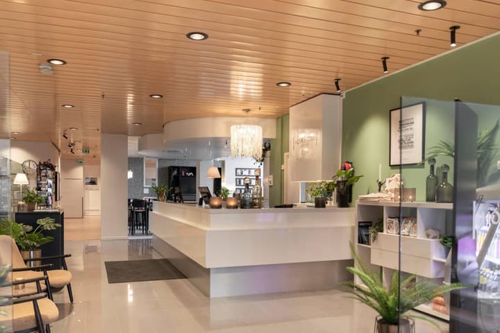 Home Hotel Arcticus