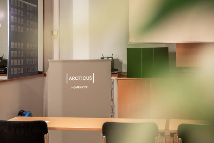 Home Hotel Arcticus