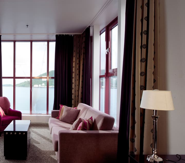Home Hotel Arcticus