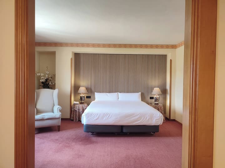 Hotel Sercotel Cuatro Postes