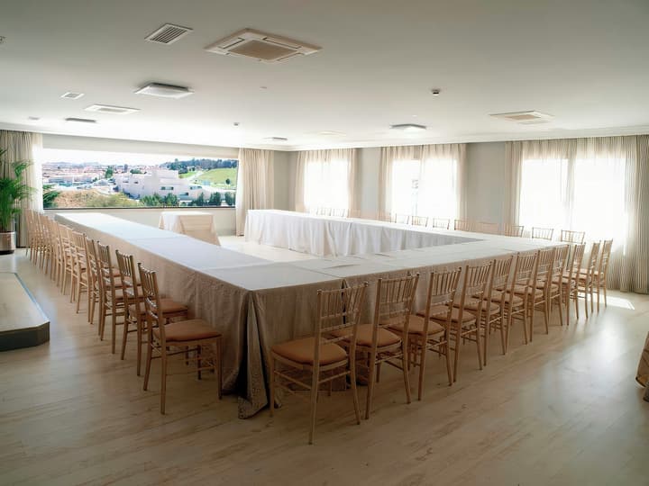 Hotel Sercotel Cuatro Postes