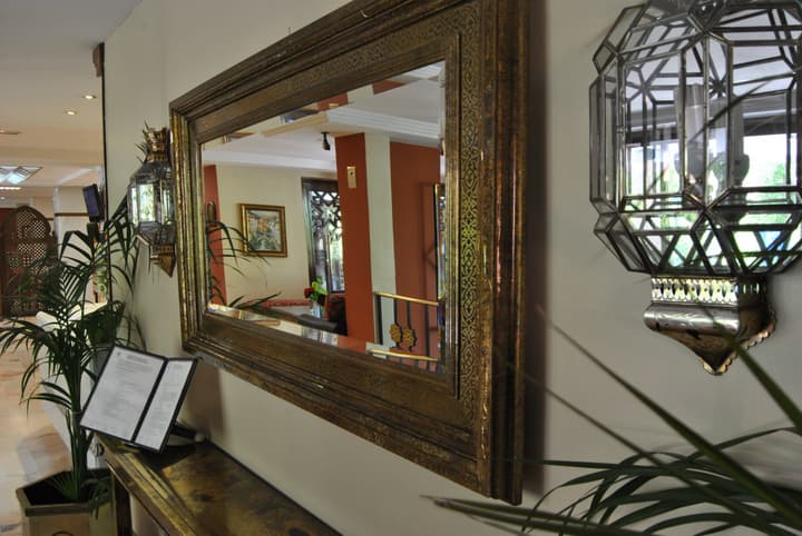 Hotel Porcel Alixares