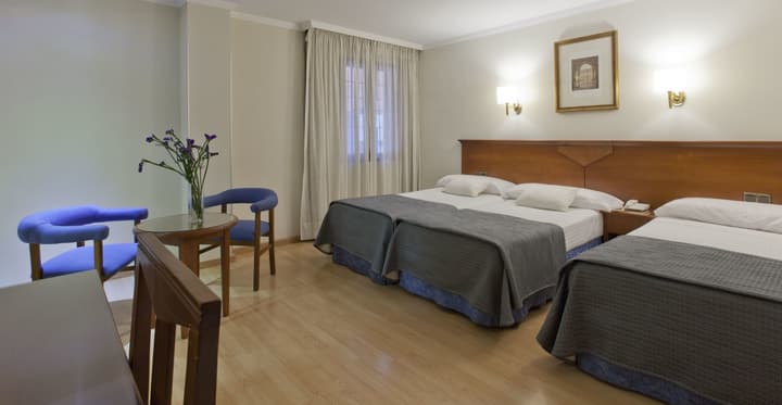 Hotel Porcel Alixares