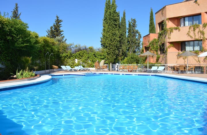 Hotel Porcel Alixares
