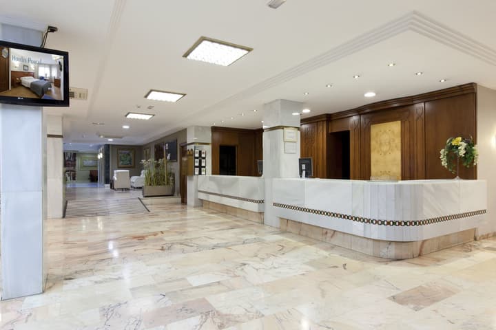 Hotel Porcel Alixares