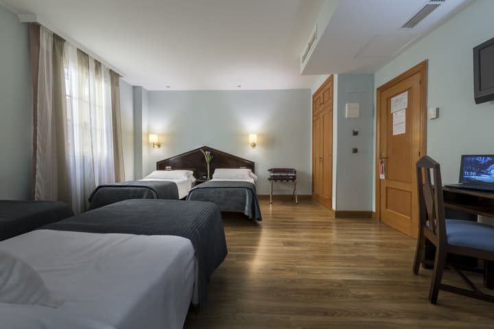 Hotel Porcel Navas