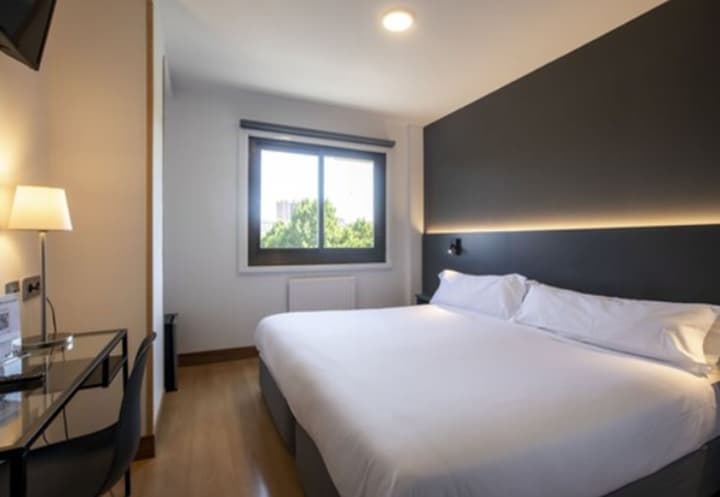 Hotel Sancho Ramírez