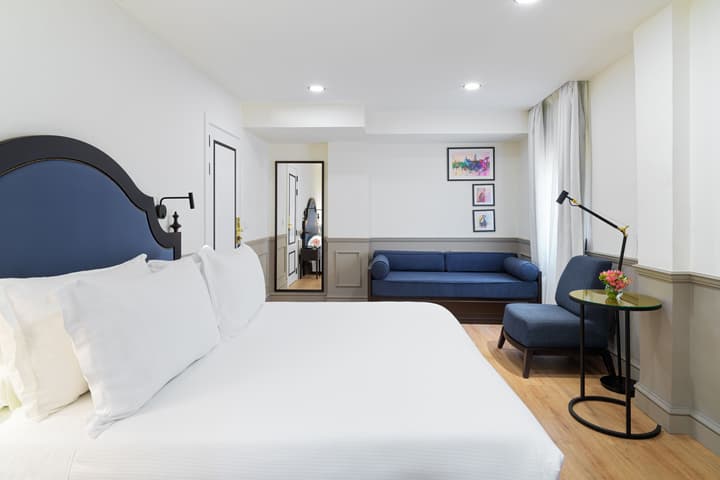 H10 Corregidor Boutique Hotel