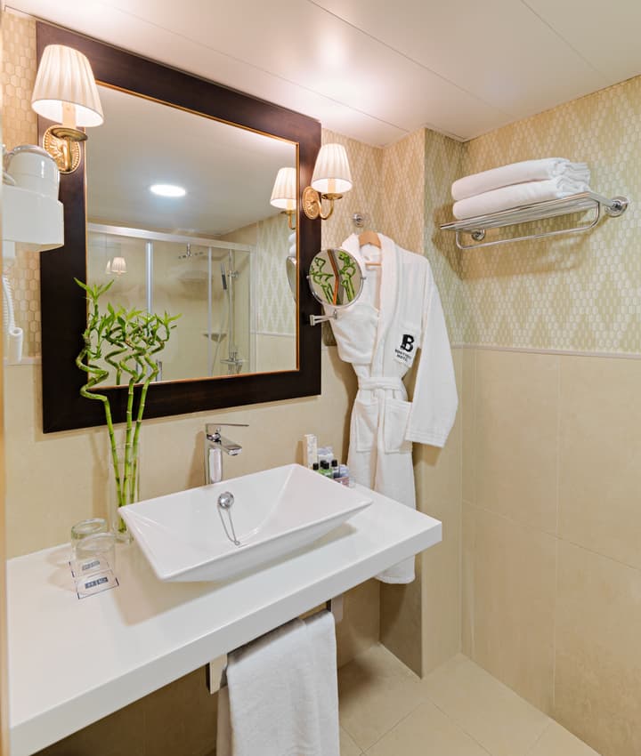 H10 Corregidor Boutique Hotel