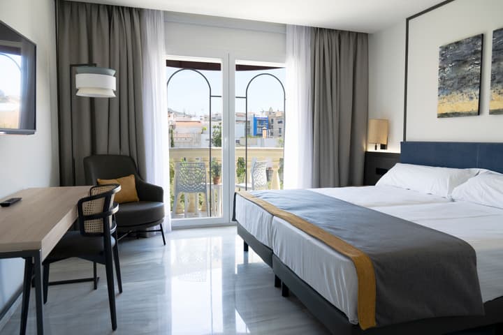 Hotel URH Sitges Playa