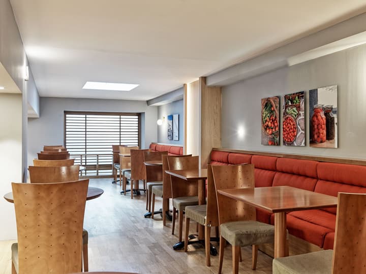 Achilleas Hotel