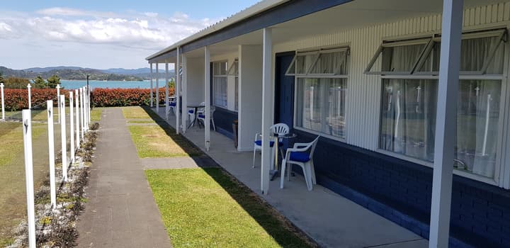 Aloha Seaview Resort Motel
