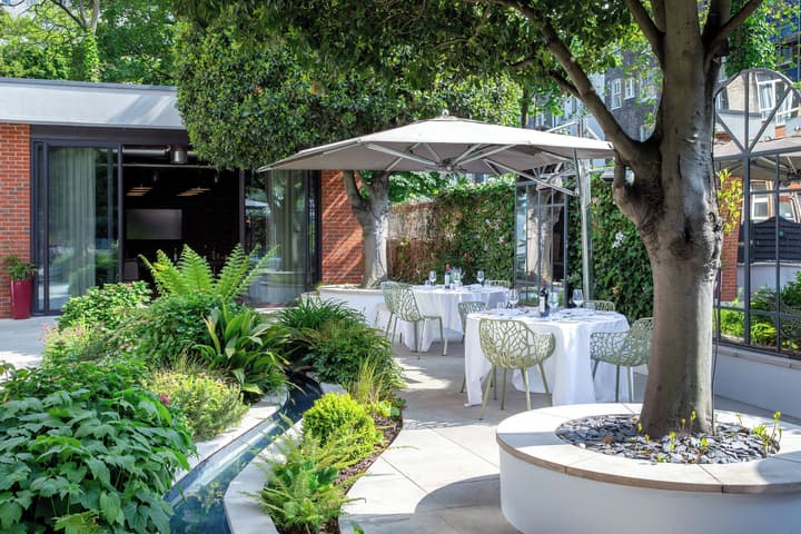 Bedford Hotel