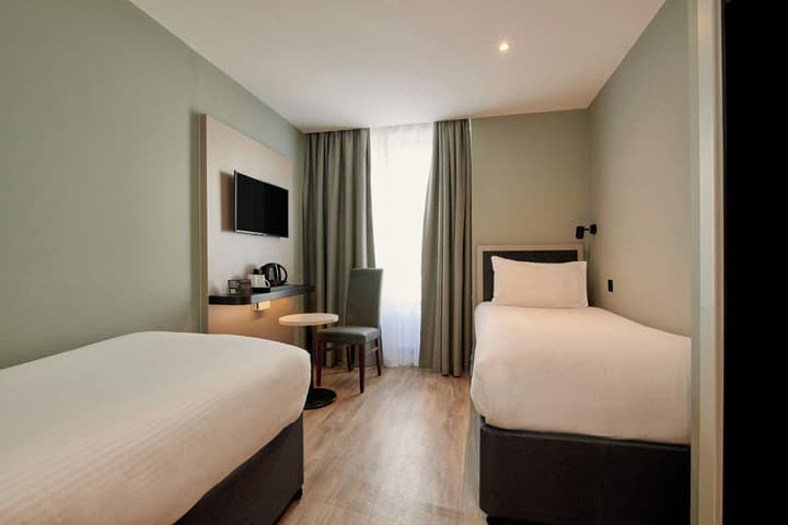 Royal National Hotel