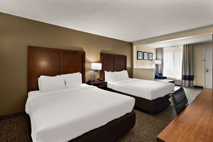 Comfort Inn & Suites Sequoia/Kings Canyon