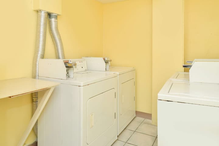 Americas Best Value Inn Sarasota Downtown