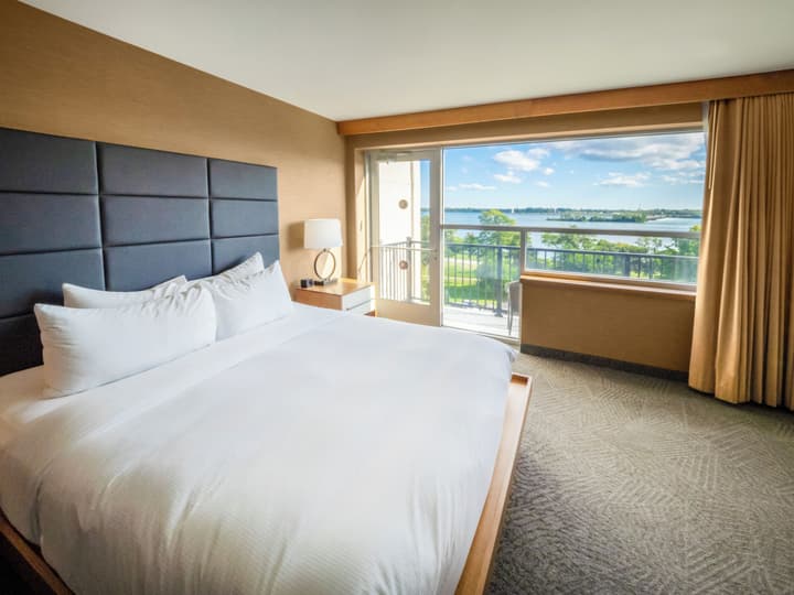 DoubleTree by Hilton Hotel Niagara Falls New York