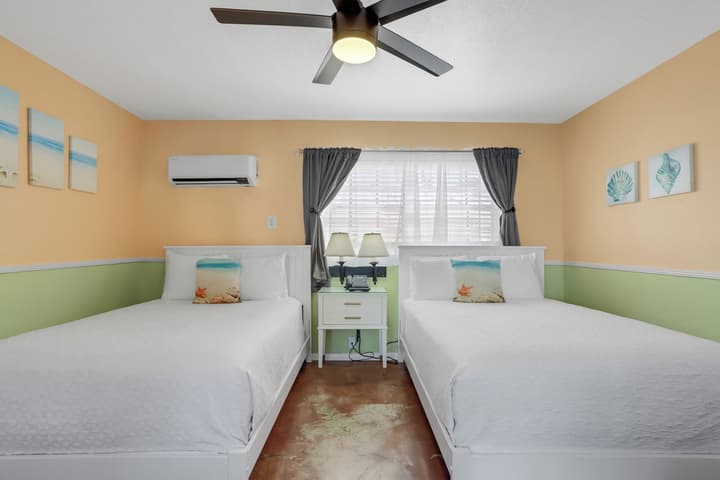 The Palms Hotel