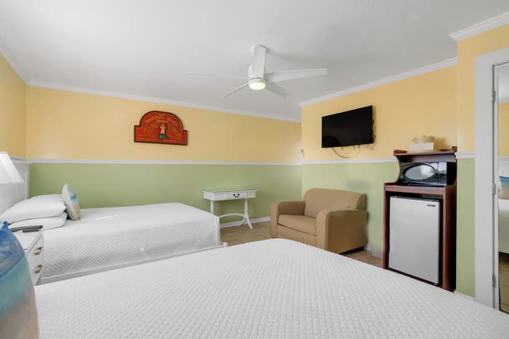 The Palms Hotel