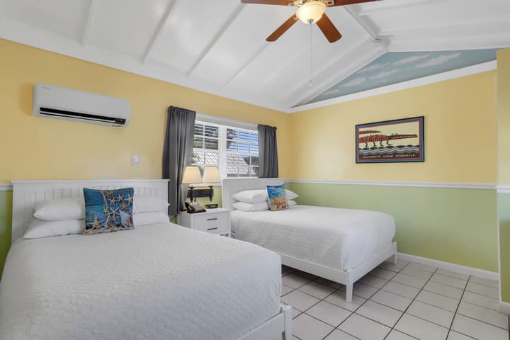 The Palms Hotel