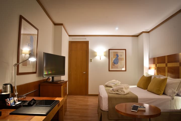 Senator Parque Central Hotel