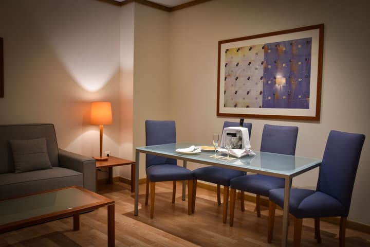 Senator Parque Central Hotel