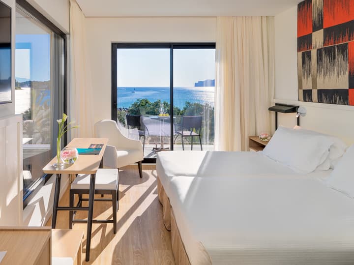H10 Casa del Mar