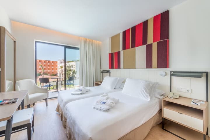 H10 Casa del Mar