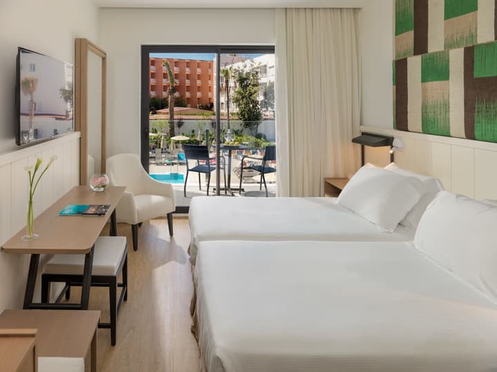H10 Casa del Mar