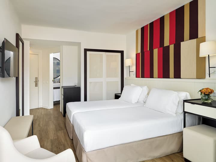 H10 Casa del Mar