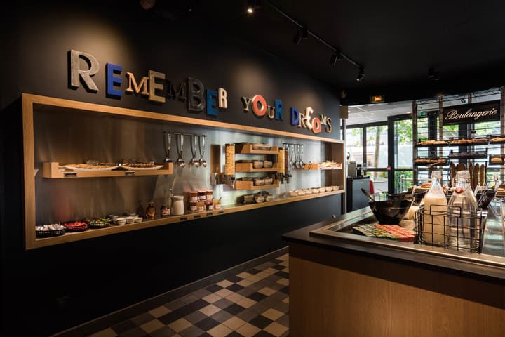 CAMPANILE PARIS 12 - Bercy Village