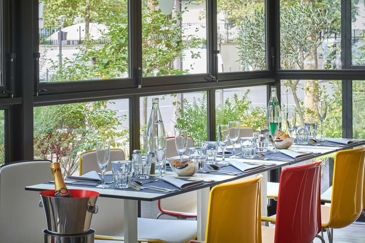 CAMPANILE PARIS 12 - Bercy Village
