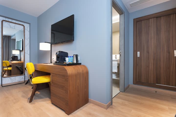 Hotel Lima - Adults Recommended
