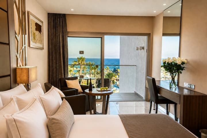 Adams Beach Hotel & Spa