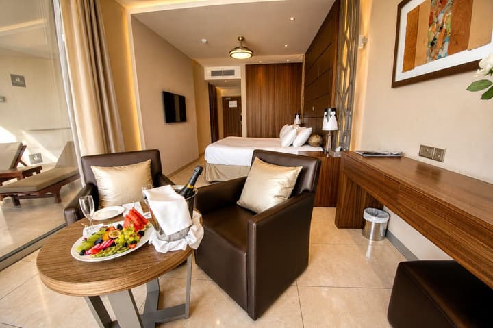 Adams Beach Hotel & Spa