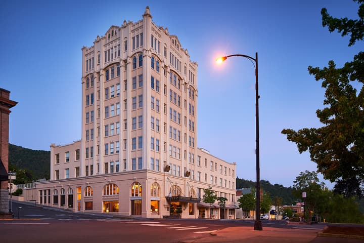 Ashland Springs Hotel