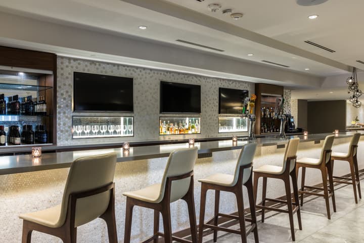 Crowne Plaza Toronto Airport by IHG