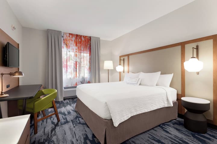 Fairfield Inn by Marriott Visalia Sequoia