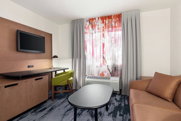 Fairfield Inn by Marriott Visalia Sequoia