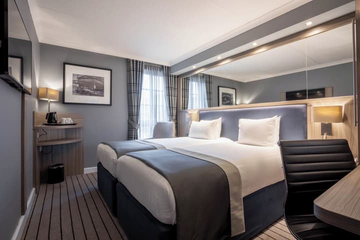 Holiday Inn Glasgow City Theatreland by IHG