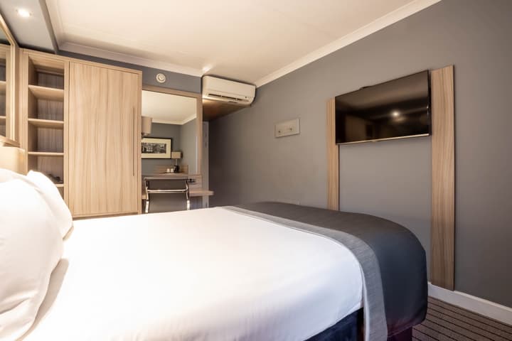 Holiday Inn Glasgow City Theatreland by IHG