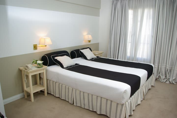 Loi Suites Recoleta Hotel